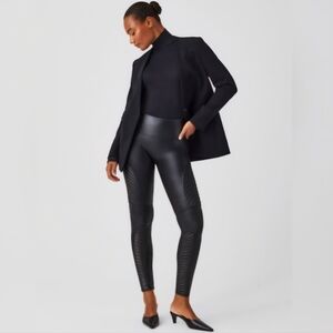 NWT SPANX Faux Leather Moto Leggings Very Black Size M Petite